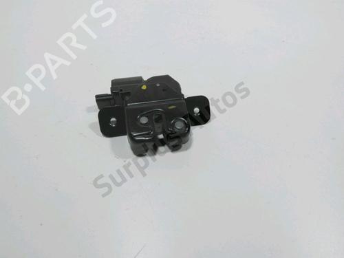 Used Tailgate lock RENAULT CLIO V (B7_) 1.0 TCe 100 (B7MT) (101 hp) 29297035