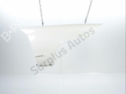 Used Right front fenders Right front fenders 37771611 37771611