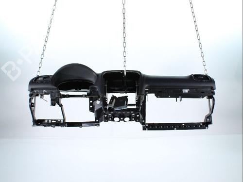 Used Dashboard VW GOLF VI (5K1) 1.6 TDI (105 hp) 28231685