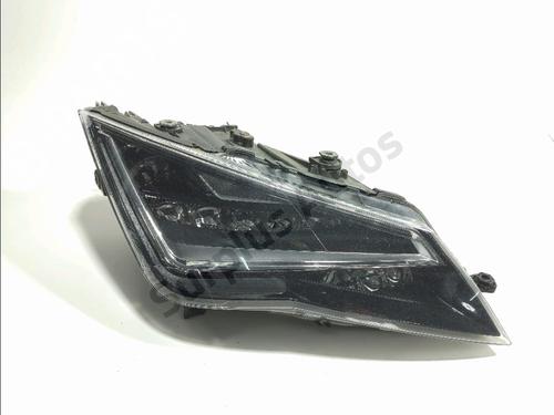 Used Right headlight Right headlight SEAT LEON (5F1) 1.6 TDI (110 hp) 33333877 33333877
