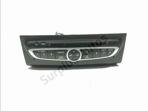 Used Radio Radio RENAULT KOLEOS I (HY_) 2.0 dCi 4x4 (HY0K) (150 hp) 35808174 35808174