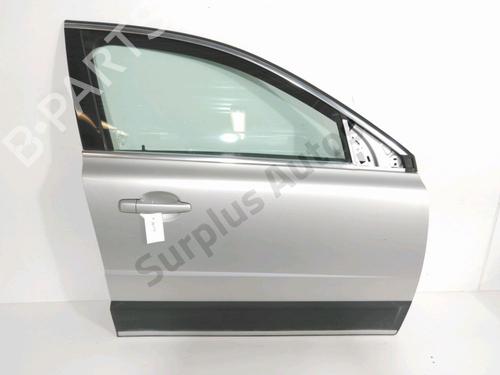 Used Right front door VOLVO XC70 II (136) 2.4 D (175 hp) 30996666