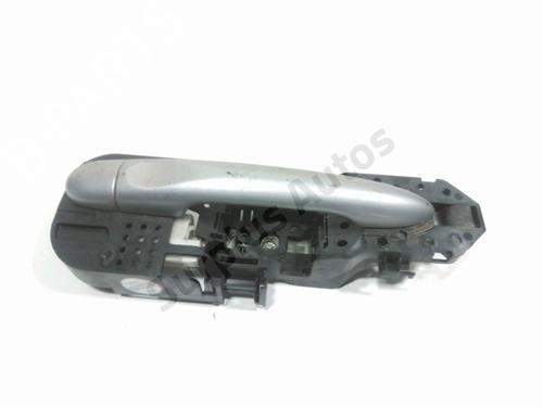 Used Front right exterior door handle RENAULT MEGANE III Grandtour (KZ0/1) 1.5 dCi (KZ1M, KZ1W, KZ0R) (106 hp) 29858091