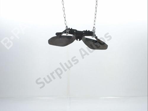 Støtte Støtte RENAULT CAPTUR I (J5_, H5_) 1.5 dCi 90 (J5N4, J5M5, J5MW, J5M6, J5AL, J5AJ) (90 hp) 33568500 33568500