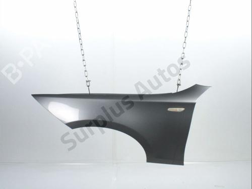 left-front-fenders-bmw-1-e87-2003-2004-2005-2006-2007-2008-2009-2010-2011-2012-2013-32279743 main image