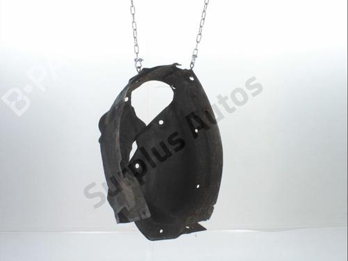 wheel-arch-renault-megane-iv-hatchback-b9amn_-2015-37065918 main image