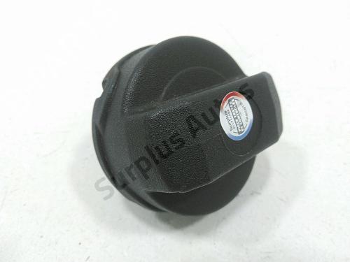 Used Fuel cap Fuel cap AUDI A3 (8L1) 1.9 TDI (90 hp) 40620360 40620360