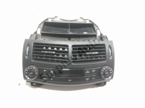 Used Climate control Climate control 38742840 38742840