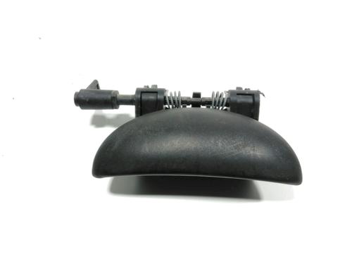Używane Klamka zewnętrzna drzwi tylnych prawych PEUGEOT 206 Hatchback (2A/C) 1.4 i (75 hp) 28251842
