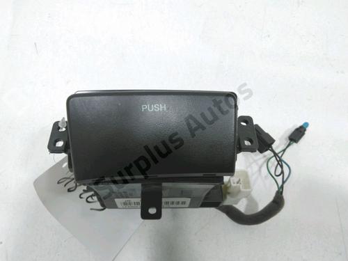 Posacenere HYUNDAI TUCSON (JM) 2.0 CRDi All-wheel Drive (113 hp) 30992194