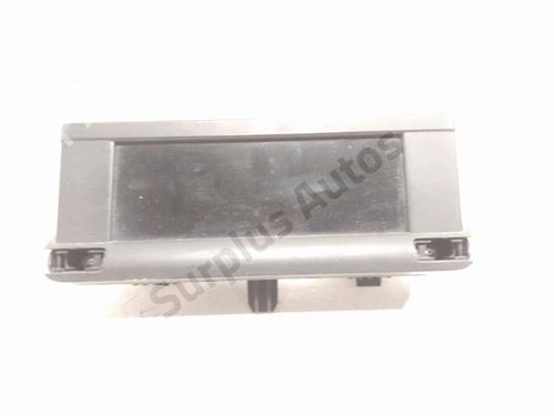 instrument-cluster-citroen-c4-cactus-2014-34001757 main image