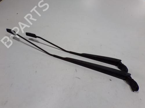 Used Front windshield wiper arm CITROËN C3 Picasso (SH_) 1.6 HDI 90 (92 hp) 28271572