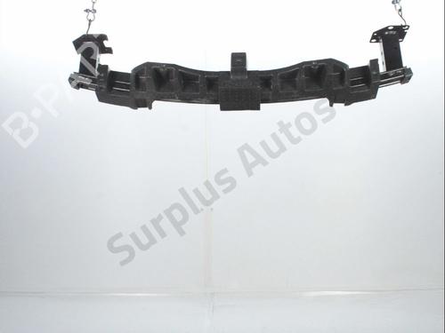 kfangervange-renault-megane-iv-hatchback-b9amn_-2015-35773873 main image