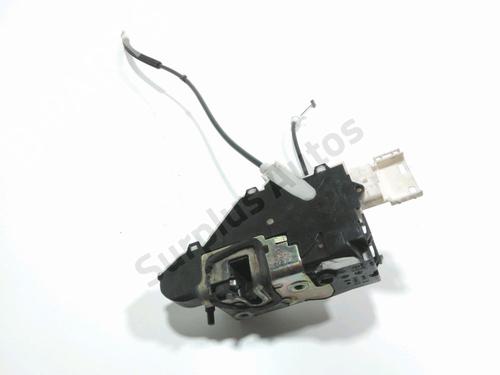 Used Front left lock PEUGEOT 407 (6D_) 2.0 HDi 135 (6DRHRH, 6DRHRE, 6DRHRG, 6DRHRJ) (136 hp) 28248505