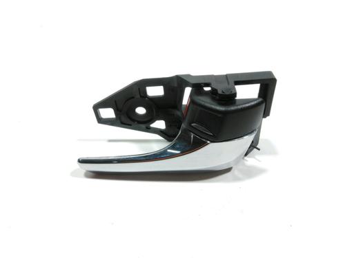 Used Front right interior door handle Front right interior door handle TOYOTA RAV 4 IV (_A4_) 2.5 Hybrid (AVA42_) (197 hp) 28242860 28242860