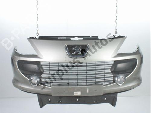 Used Front bumper PEUGEOT 307 (3A/C) 1.6 HDi (90 hp) 30769052