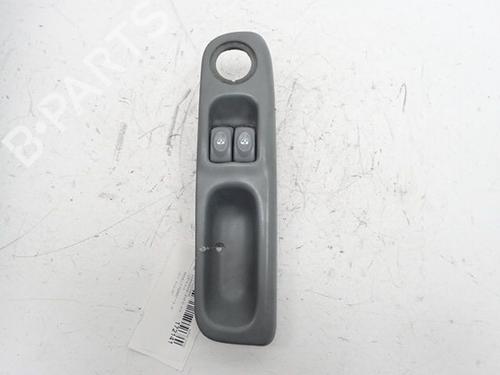 Used Left front window switch RENAULT TWINGO I (C06_) 1.2 (C066, C068) (58 hp) 30998874