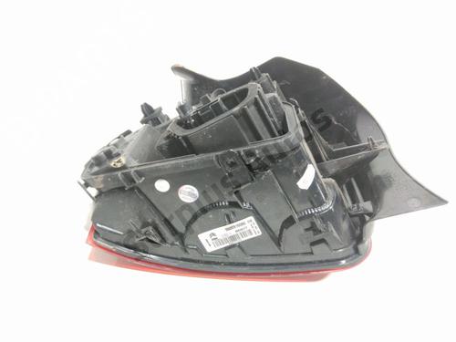 Right taillight CITROËN C4 CACTUS 1.6 BlueHDi 100 | BP37507294C35 - Image 3