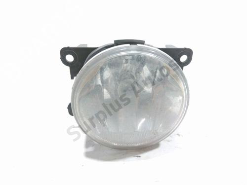 right-front-fog-light-citroen-c4-cactus-2014-34002076 main image