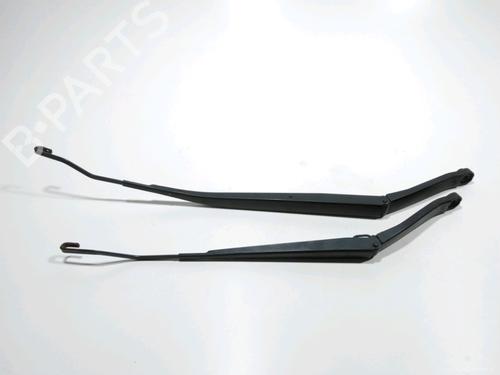 Front windshield wiper arm RENAULT LATITUDE (L70_) 2.0 dCi 150 (L70H) | BP28271843C143 