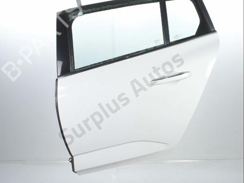 left-rear-door-renault-megane-iv-grandtour-k9amn_-2016-35808281 main image