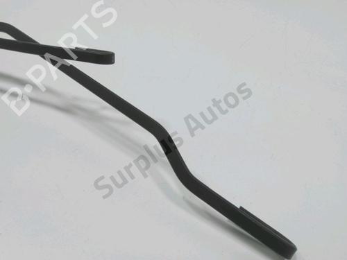 Front windshield wiper arm PEUGEOT 206 Hatchback (2A/C) 1.1 i | BP32356623C143