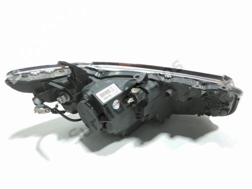 Left headlight TOYOTA AURIS (_E18_) 1.8 Hybrid (ZWE186_, ZWE186R) | BP28266853C28 