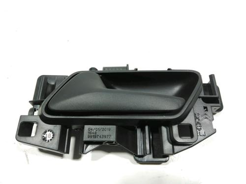Used Front left interior door handle Front left interior door handle 37775108 37775108