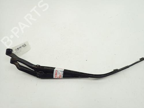 Used Front windshield wiper arm Front windshield wiper arm 37789777 37789777