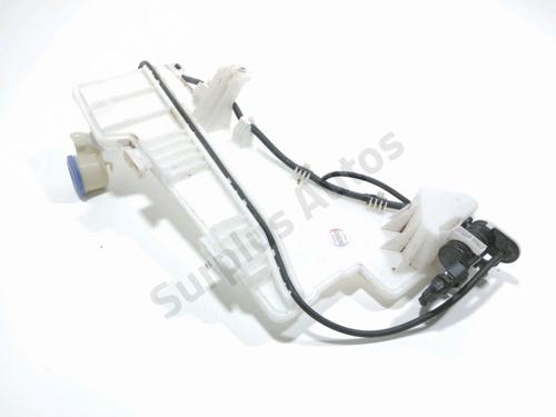 Used Windscreen washer tank PEUGEOT 3008 II SUV (MC_, MR_, MJ_, M4_) Hybrid (224 hp) 28274282
