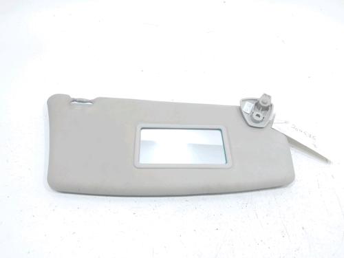 Used Right sun visor Right sun visor 31002729 31002729