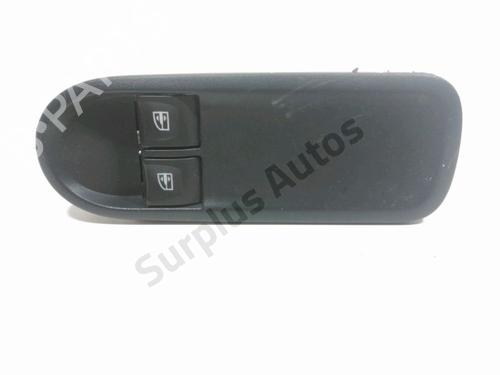Used Left front window switch DACIA DUSTER (HS_) 1.5 dCi 4x4 (109 hp) 28249386