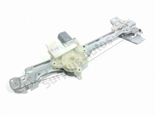 Rudehejsemekanisme venstre bagtil PEUGEOT 308 SW II (LC_, LJ_, LR_, LX_, L4_) 1.6 BlueHDi 120 (120 hp) 30086771