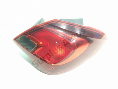 farolim-direito-opel-corsa-e-x15-2014-36105739 main image