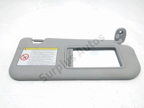 Used Right sun visor Right sun visor 39491263 39491263
