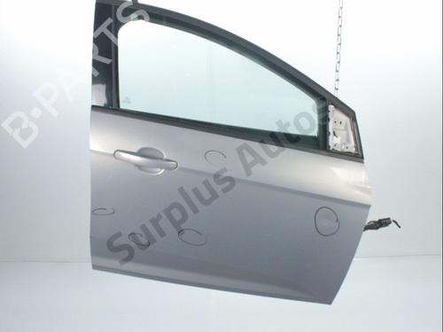 right-front-door-ford-focus-iii-turnier-2010-2011-2012-2013-2014-2015-2016-2017-2018-2019-2020-28243871 main image