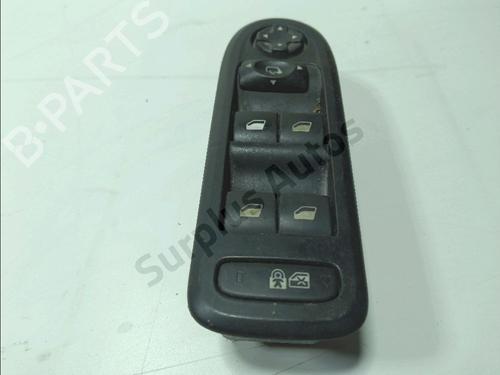 Used Left front window switch Left front window switch 38082840 38082840