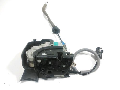 front-left-lock-audi-a3-limousine-8vs-8vm-2013-2014-2015-2016-2017-2018-2019-2020-2021-28247810 main image