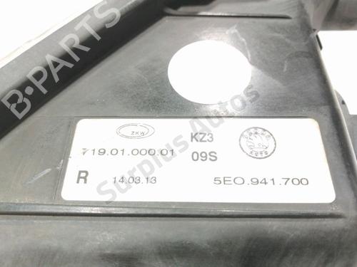 Right front fog light SKODA OCTAVIA III (5E3, NL3, NR3) 1.6 TDI | BP28265762C31 