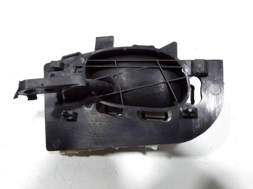 Poignée intérieure avant droite PEUGEOT 206 Hatchback (2A/C) 1.1 i | BP28242557I14 