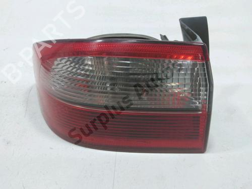Used Left taillight RENAULT LAGUNA II (BG0/1_) 1.9 dCI (BG0E) (105 hp) 31006753