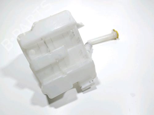 Used Windscreen washer tank RENAULT LATITUDE (L70_) 2.0 dCi 150 (L70H) (150 hp) 28274055