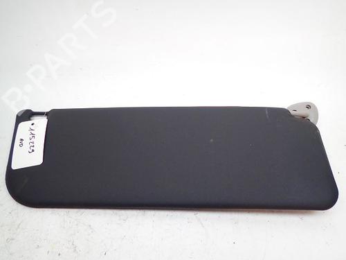 Used Right sun visor Right sun visor 37784367 37784367