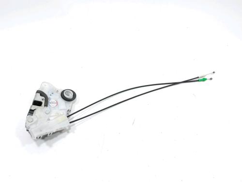 Used Front left lock TOYOTA YARIS (_P13_) 1.4 D (NLP130_, NLP130) (90 hp) 30998204