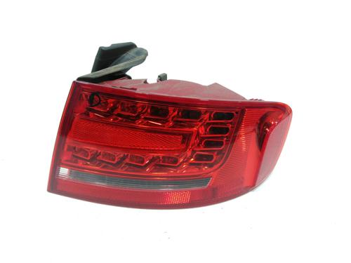 Used Right taillight AUDI A4 B8 (8K2) 2.0 TDI (136 hp) 31006133