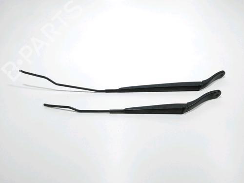 Used Front windshield wiper arm CITROËN C3 II (SC_) 1.2 VTi 82 (82 hp) 28271958