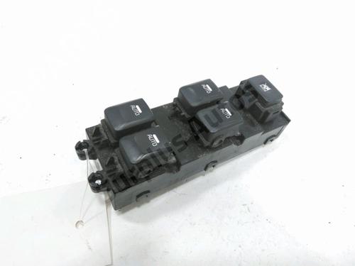 Used Left front window switch Left front window switch KIA CEE'D (JD) 1.6 CRDi 128 (128 hp) 30999077 30999077