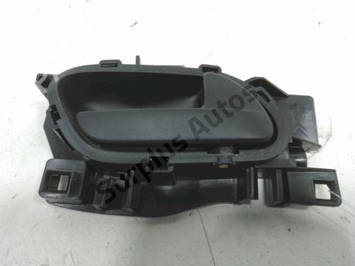 Used Front right interior door handle Front right interior door handle 37775015 37775015