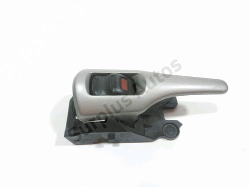 Used Front right interior door handle Front right interior door handle TOYOTA AURIS (_E15_) 2.0 D-4D (ADE150_, ADE150R) (126 hp) 28242915 28242915