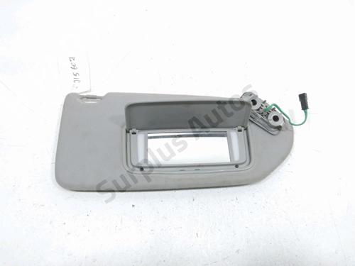Used Right sun visor Right sun visor 31002815 31002815